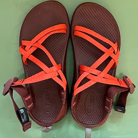 Chaco Red Rust/Orange Sandals for tweens - Picture 1 of 13